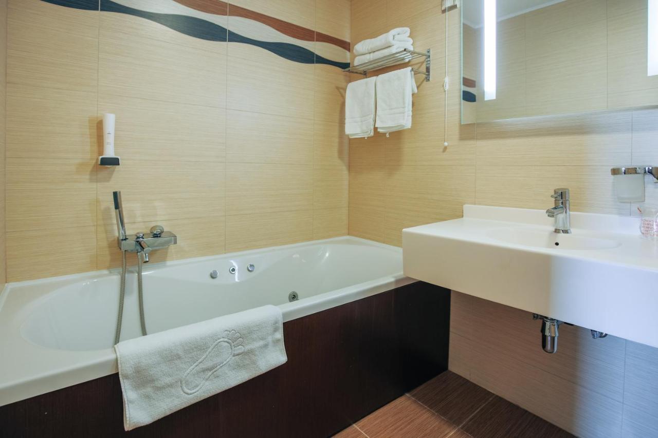 Grand Hotel Tuzla Luaran gambar